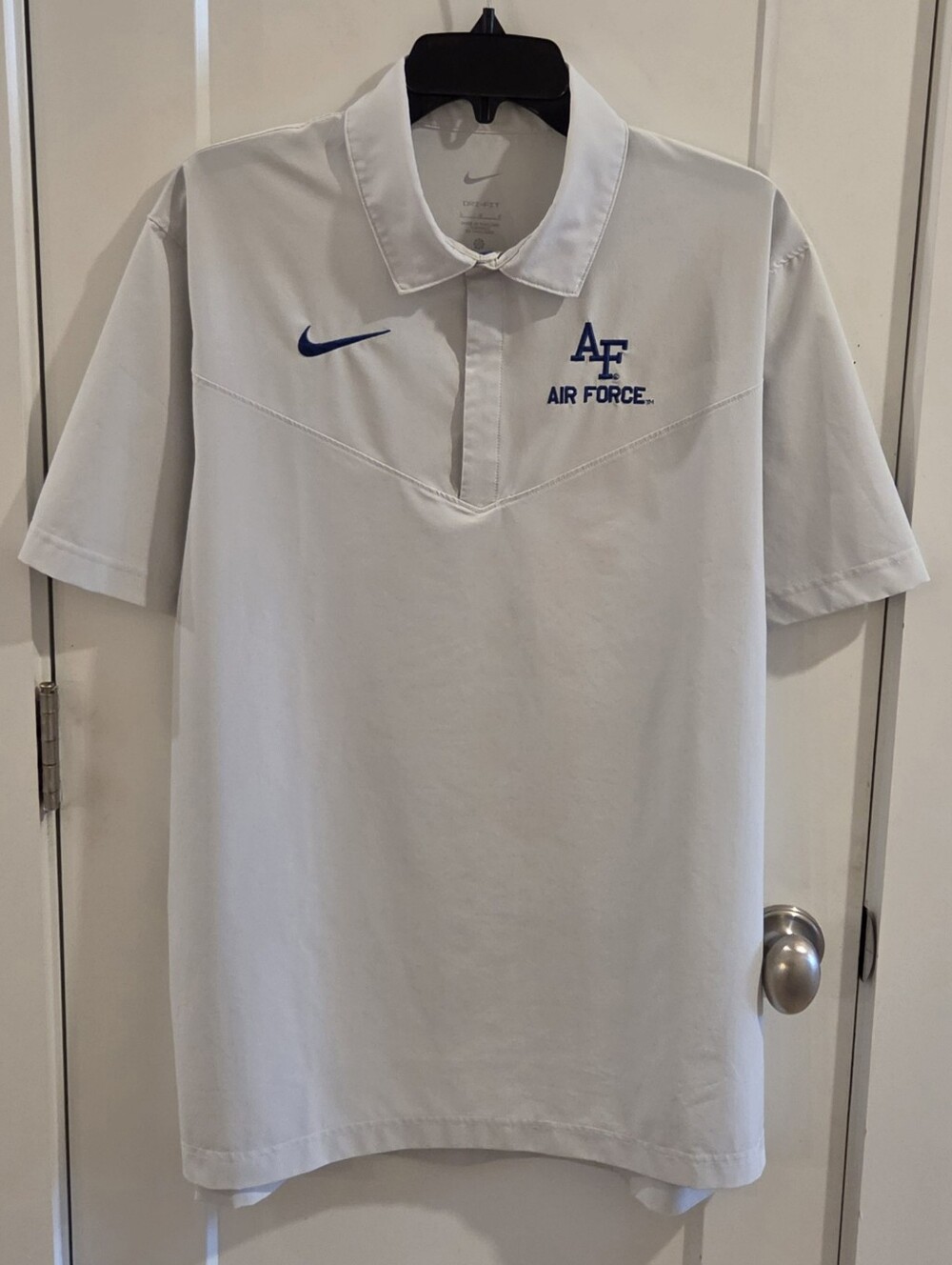 Nike On-Field US Air Force Snapback Polo Shirt Light Grey & Blue - Size Large